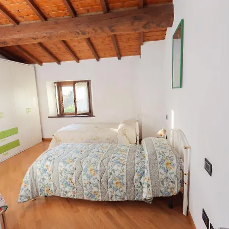Apartament Casa Privata Immersa Nel Con Giardino E Piscina, Ad Assisi Mora